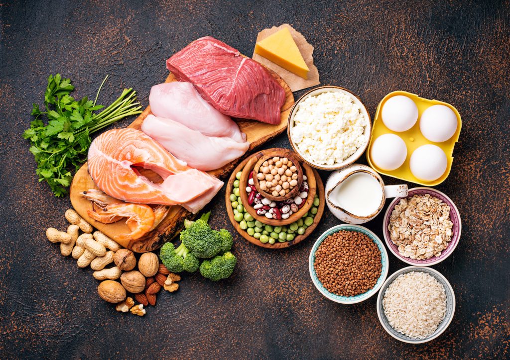 15 proteinreiches abendessen Rezepte, fertig in 30 Minuten oder weniger.